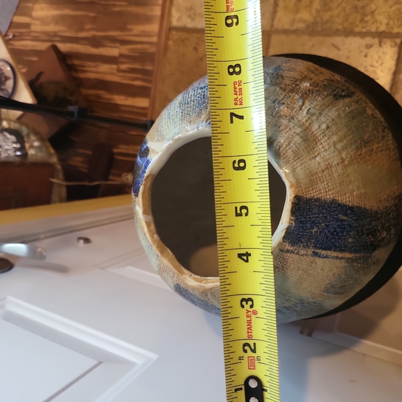 Vintage MCM Hand Thrown Ceramic Bowl 8 1/2"×9 1/2" - Picture 8 of 8